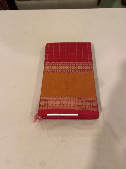 Cotton 6 Yards Checked Saree